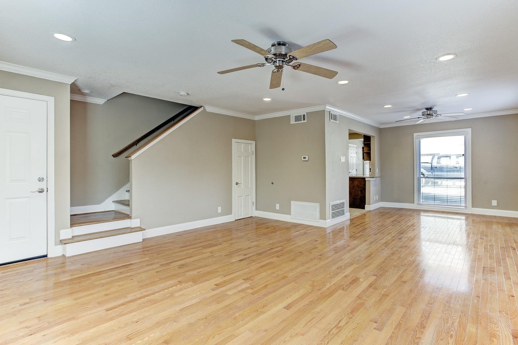 3922 Law Street - Photo 3