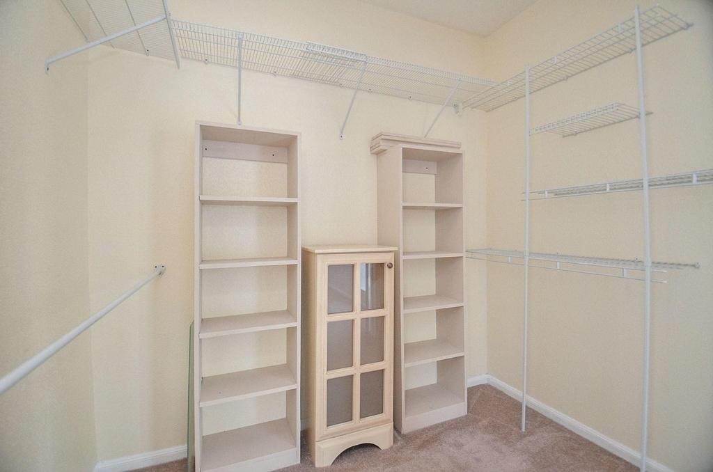 2475 Underwood Street - Photo 11