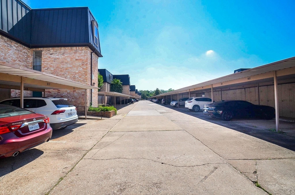 2475 Underwood Street - Photo 18