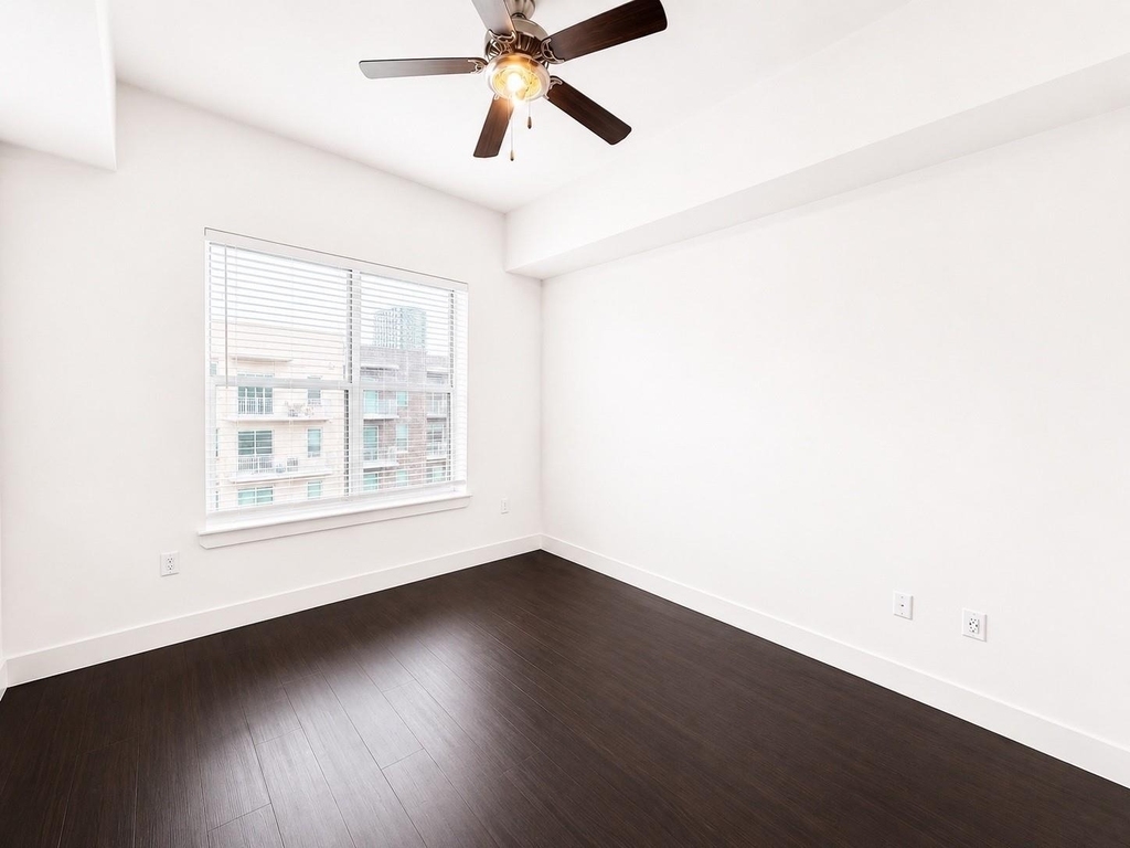 3120 Smith Street - Photo 5