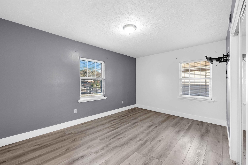 6014 Belarbor Street - Photo 15