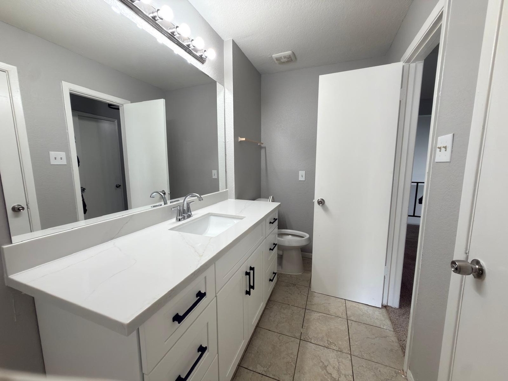 3004 Gilmar Drive - Photo 3