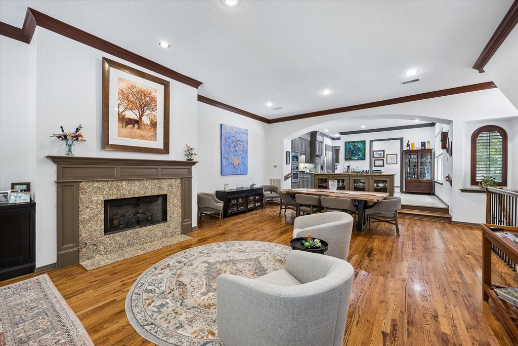 402 Roy Street - Photo 12