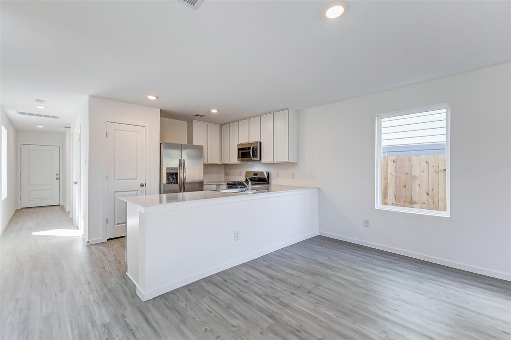 21281 Carosella Drive - Photo 6