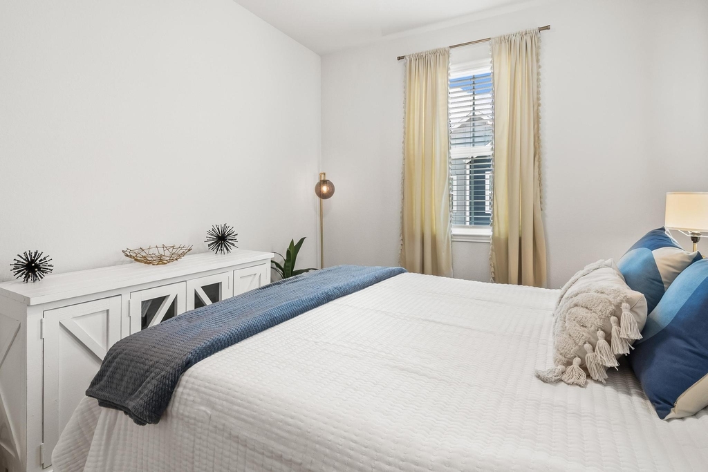 5511 Cuerta Street - Photo 23