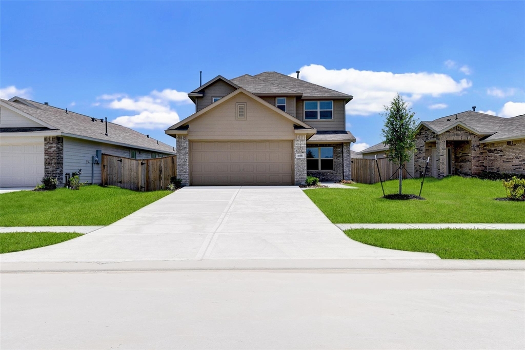 18553 Cepagatti Drive - Photo 0