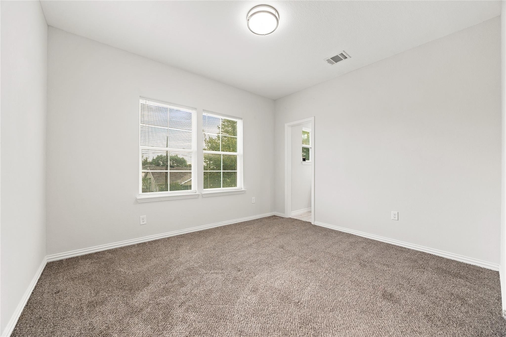 1411 Featherstone Street - Photo 24