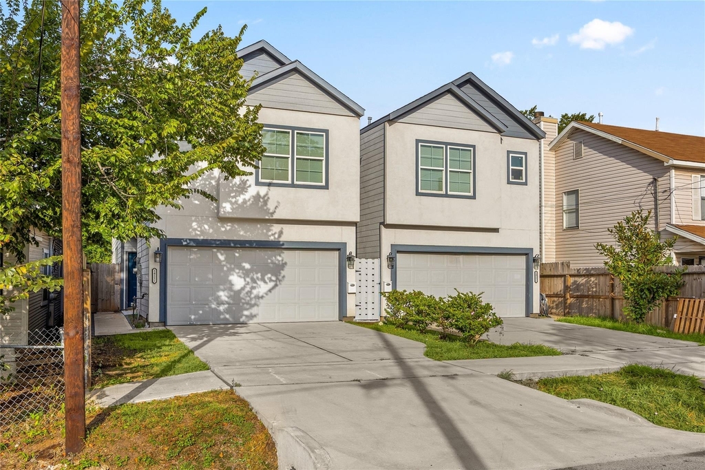 1411 Featherstone Street - Photo 3