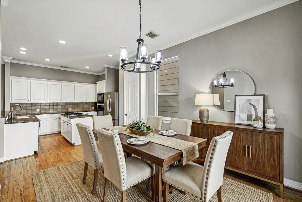 1505 Roy Street - Photo 11