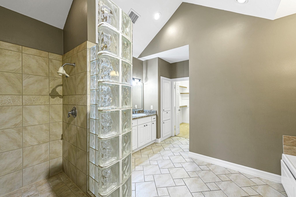 1505 Roy Street - Photo 41