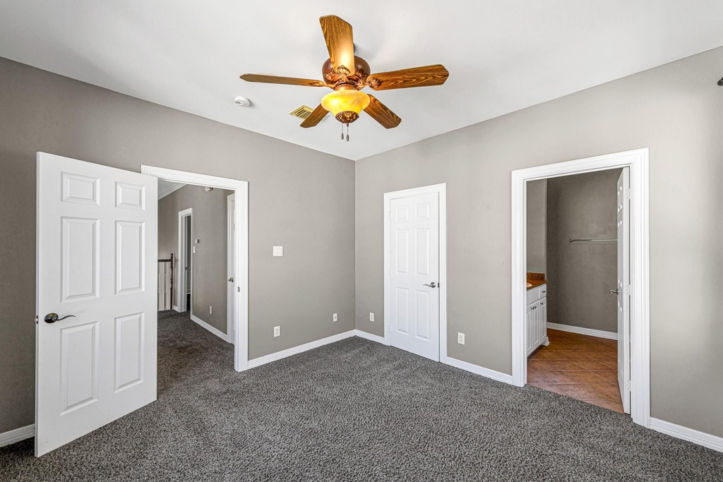 1505 Roy Street - Photo 38