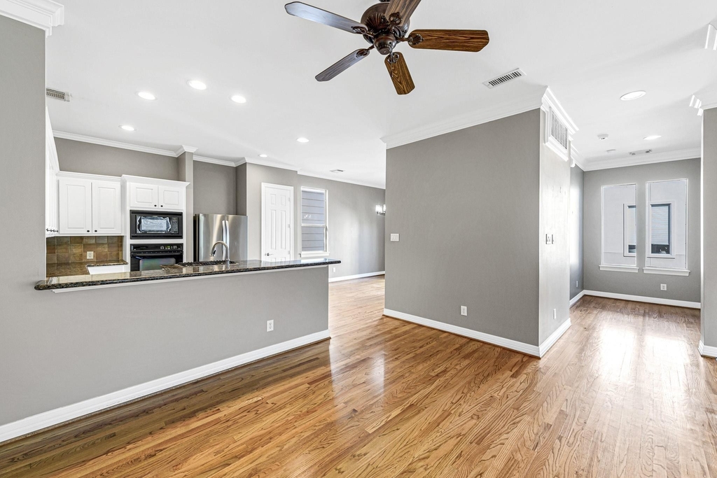 1505 Roy Street - Photo 31