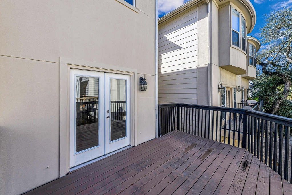 1505 Roy Street - Photo 10