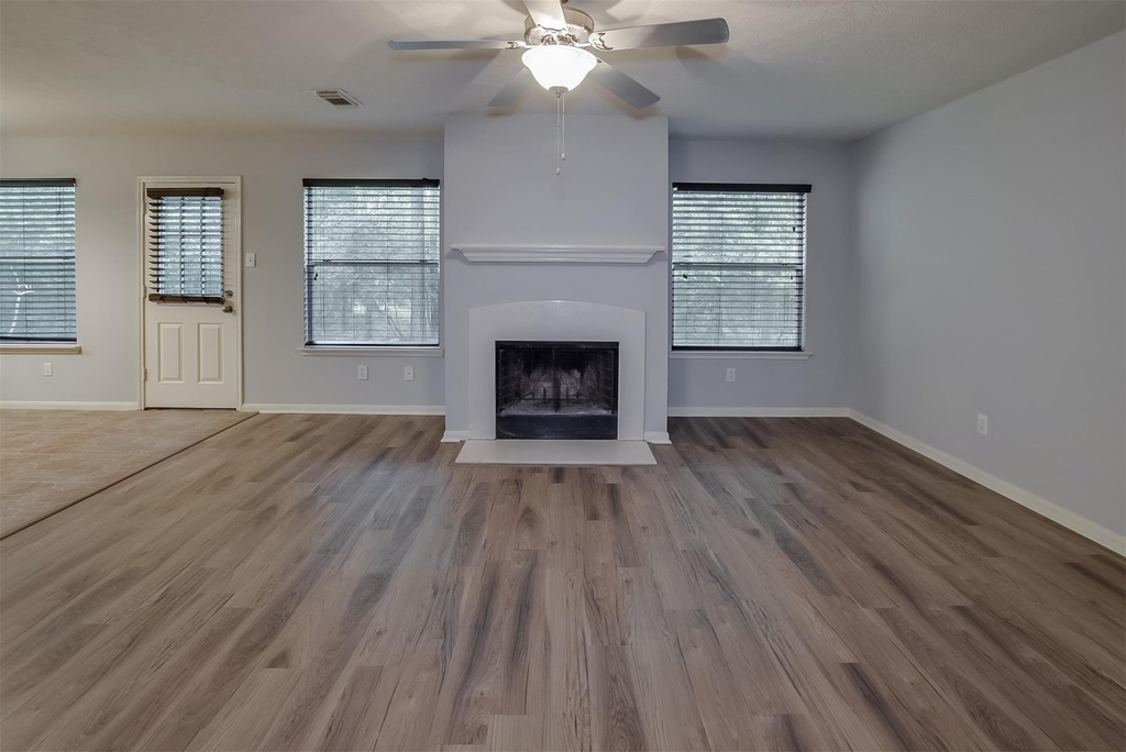 28806 Ashbrook Lane - Photo 4
