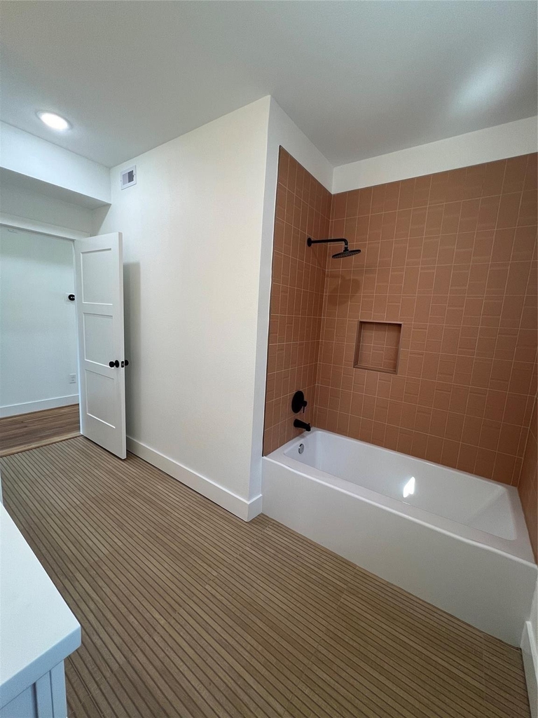 2316 Gentry Street - Photo 10