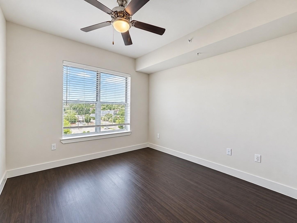 3120 Smith Street - Photo 10