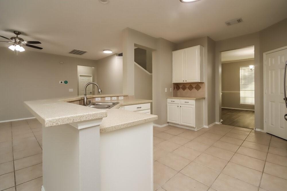 11003 Sentry Court - Photo 7