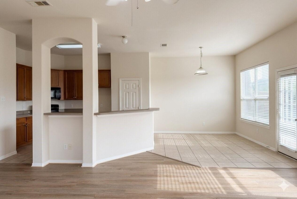 6015 Ida Rose Court - Photo 13