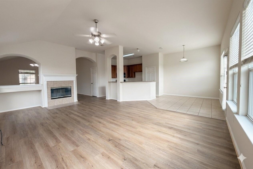 6015 Ida Rose Court - Photo 11