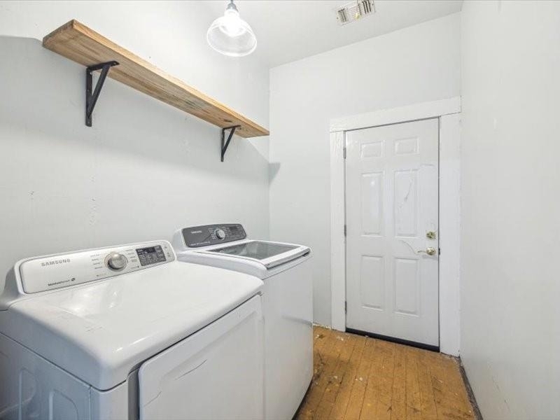 4320 Watson Street - Photo 8