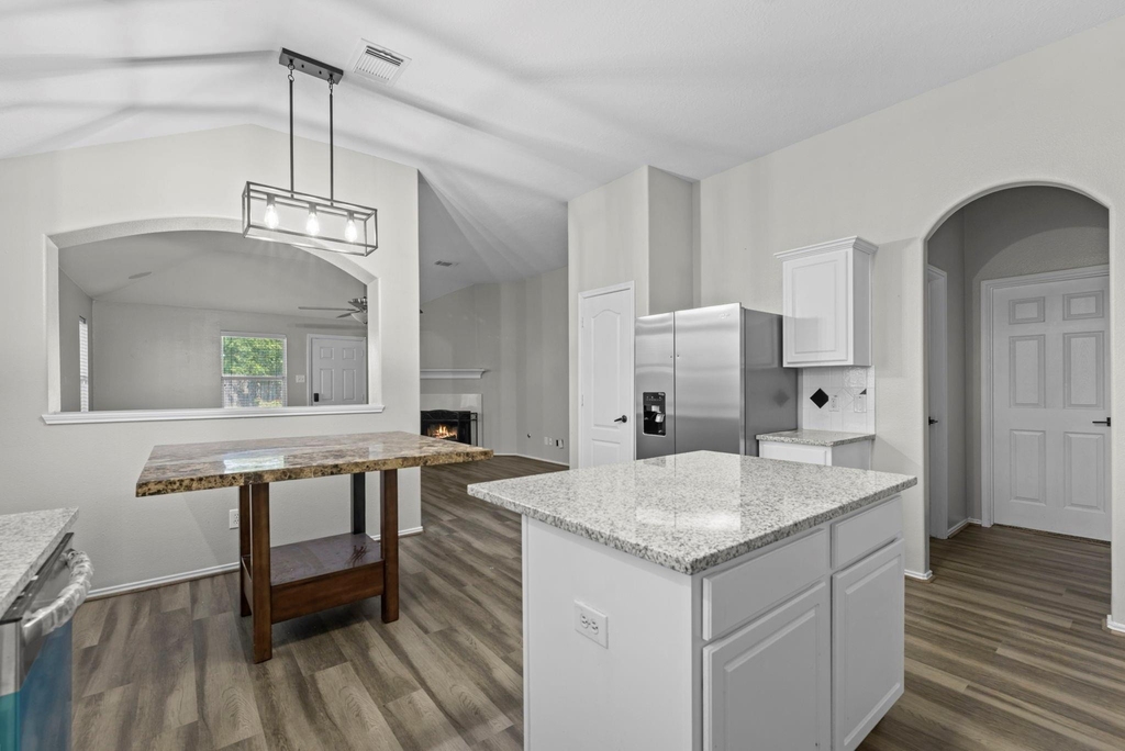 9606 Babbling Spring Court - Photo 14