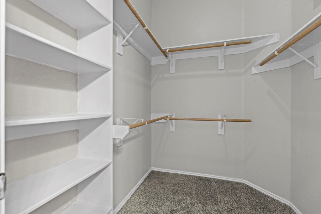 9606 Babbling Spring Court - Photo 29