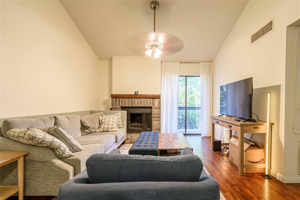 7950 N Stadium Drive - Photo 0