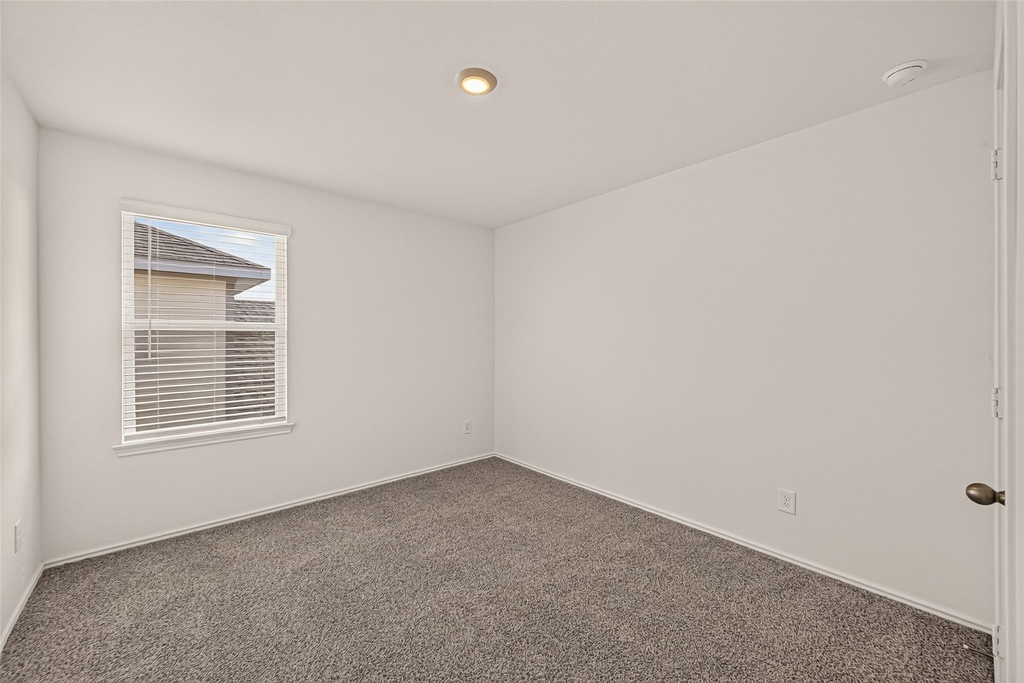 3054 Bloomsbury Terrace Drive - Photo 17