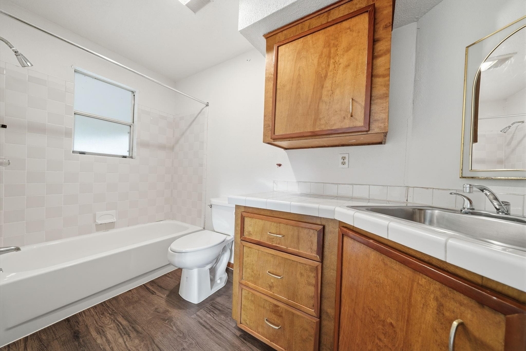 5208 Cunningham Drive - Photo 21
