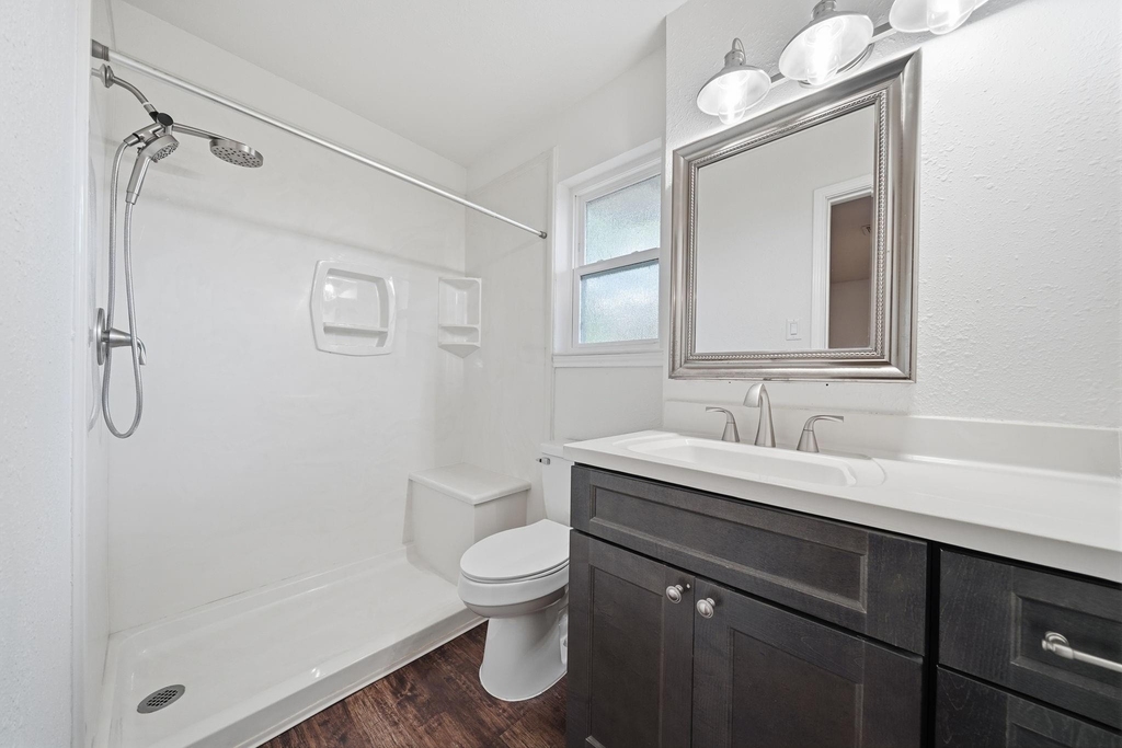 5208 Cunningham Drive - Photo 17