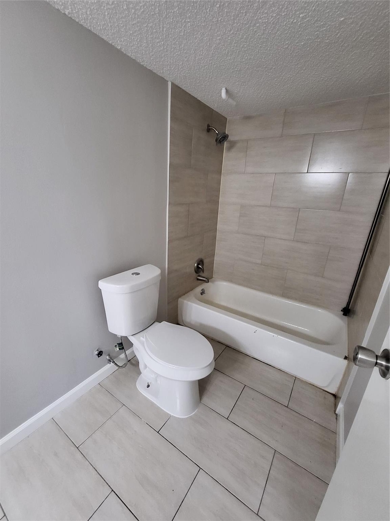 2818 S Bartell Drive - Photo 16