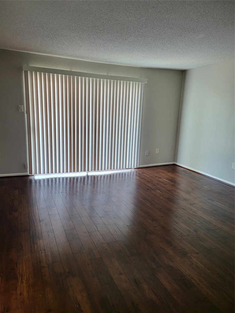 2818 S Bartell Drive - Photo 13