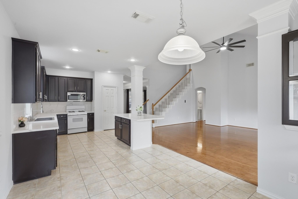 15902 Emerald Briar Lane - Photo 7