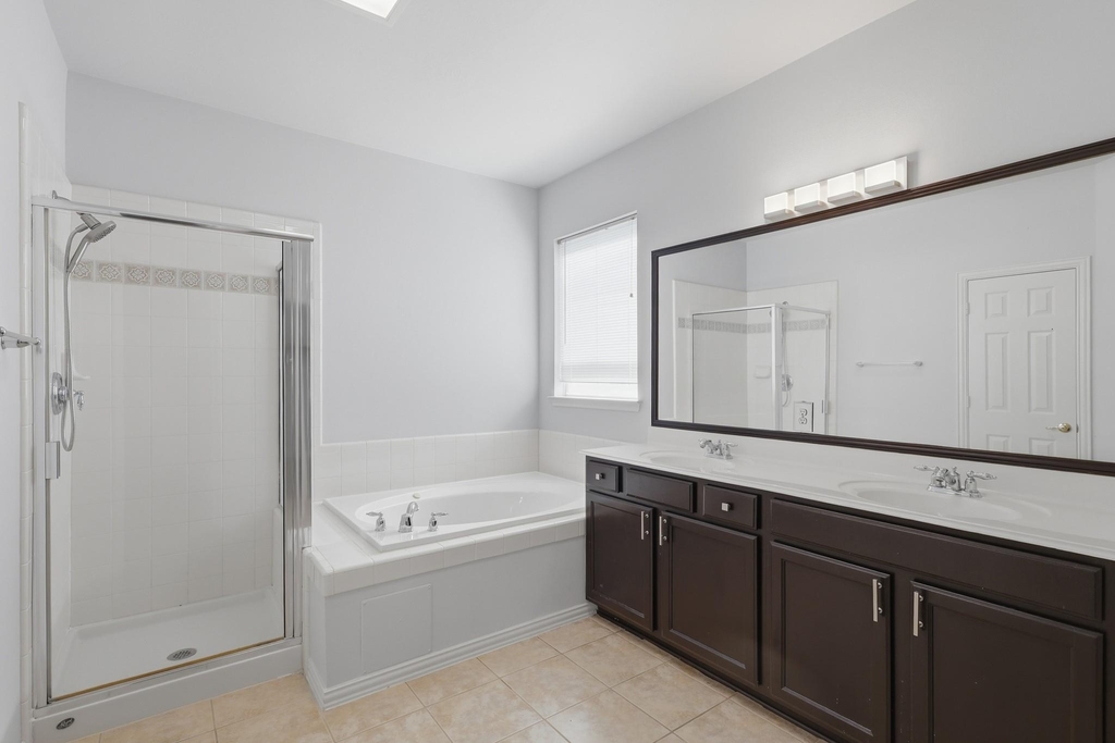 15902 Emerald Briar Lane - Photo 12