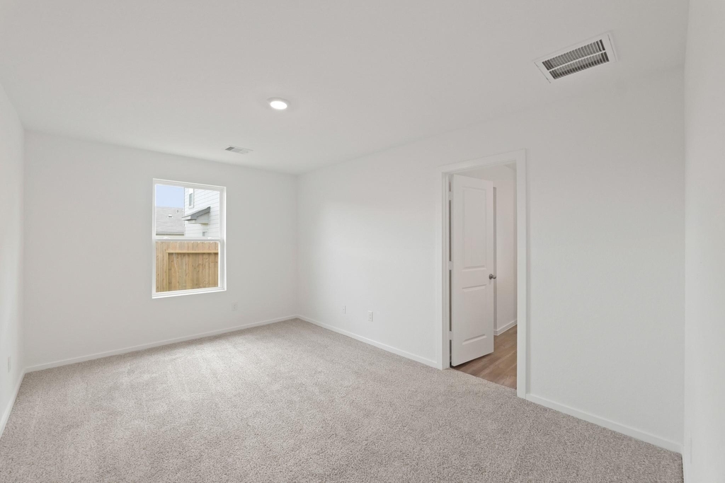 925 Sutherland Falls Street - Photo 3