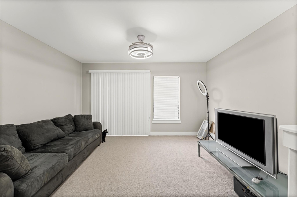730 Ruthven - Photo 19