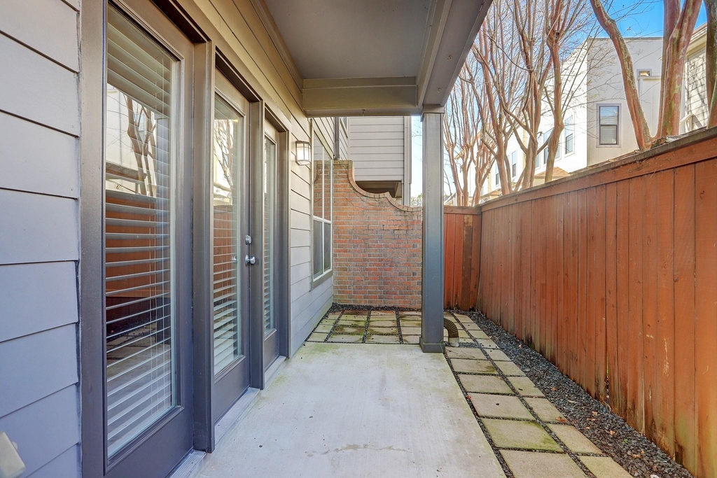 5300 Feagan Street - Photo 19