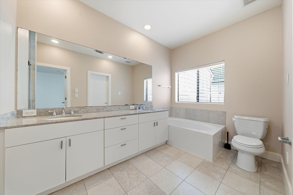 4314 Spencer Street - Photo 17