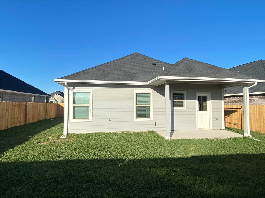 31311 Conover Drive - Photo 17