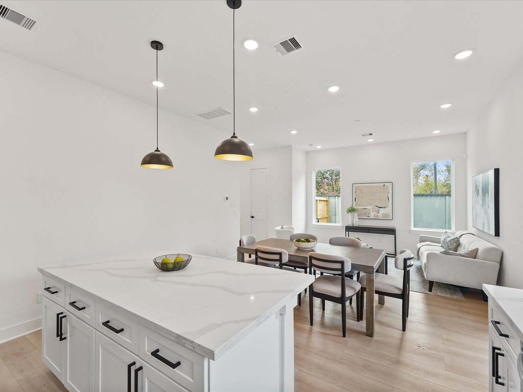 241 Rebecca Street - Photo 10
