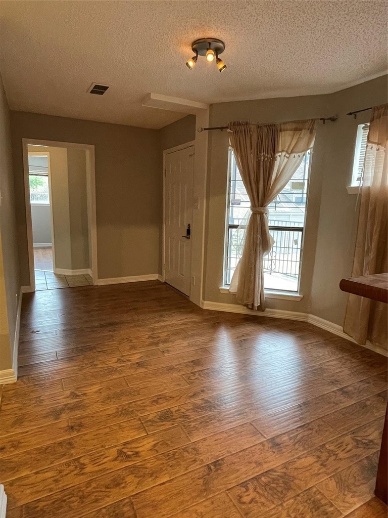 6601 Sands Point Drive - Photo 2