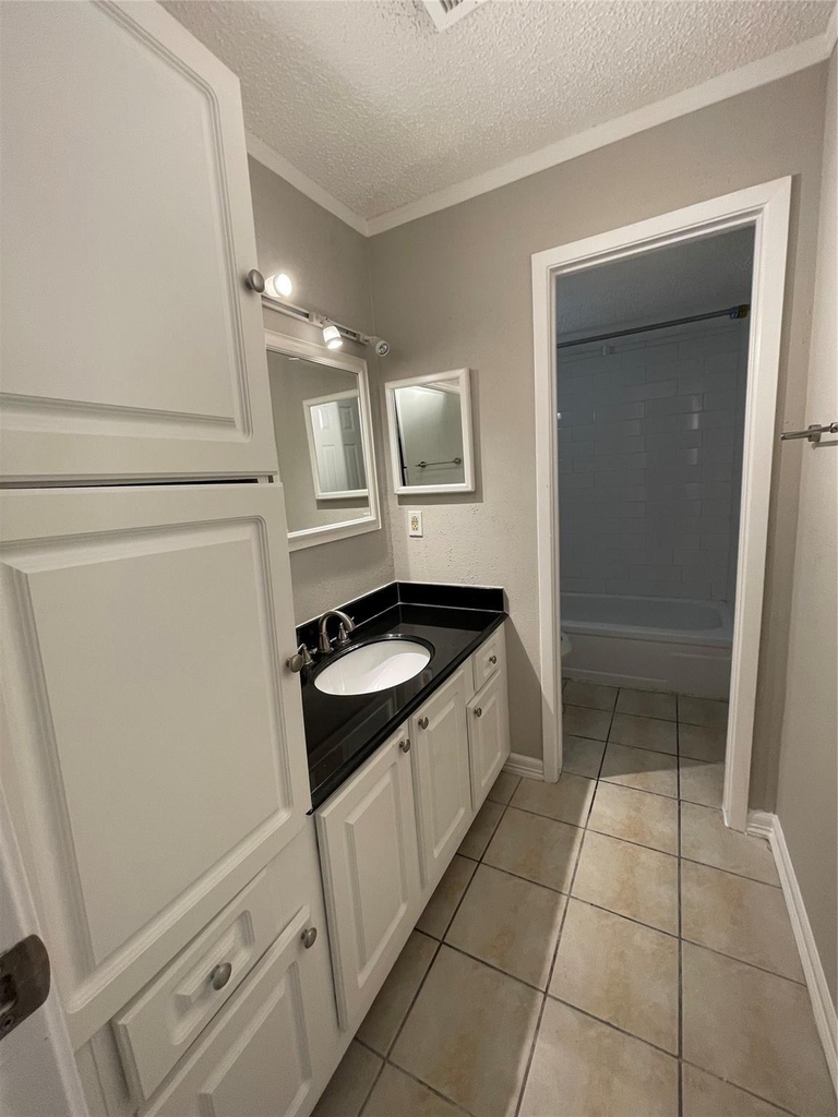6601 Sands Point Drive - Photo 11