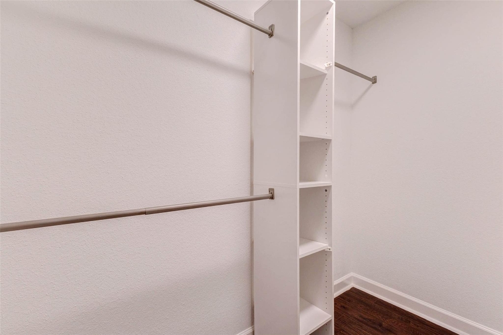 8100 Cambridge Street - Photo 21