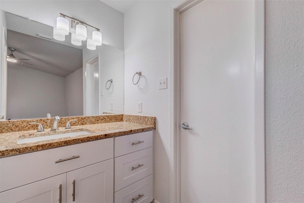 8100 Cambridge Street - Photo 20