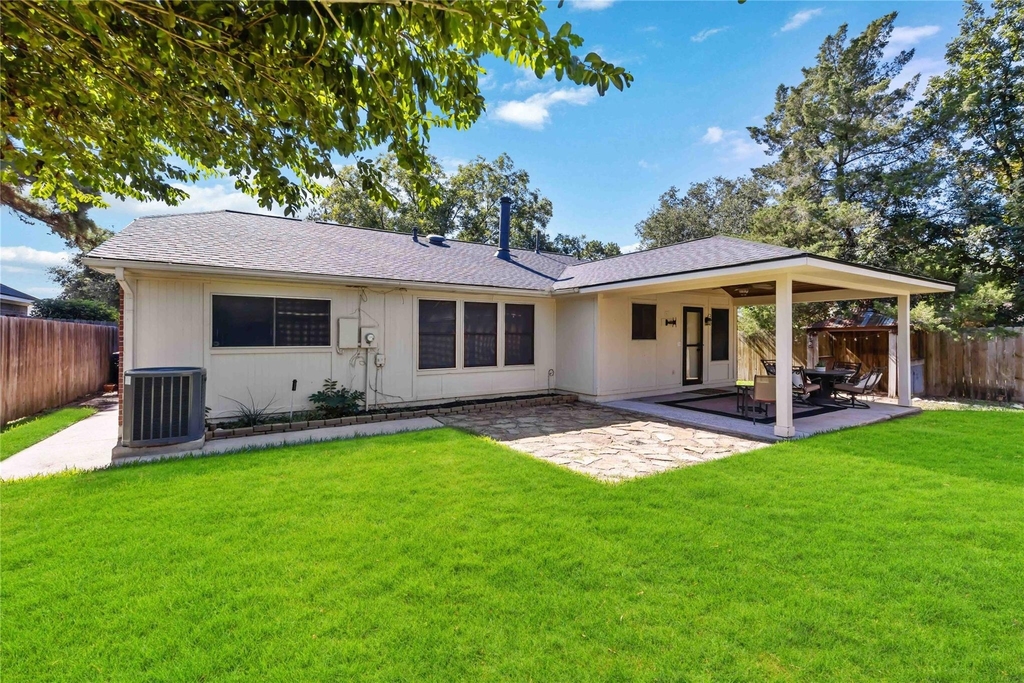 5418 Roserock Lane - Photo 2