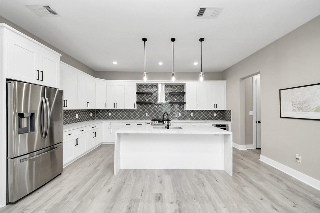 1805 Blodgett Street - Photo 8