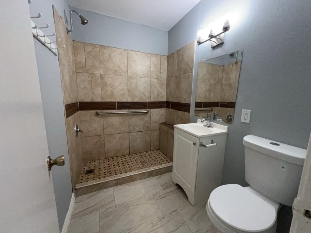 405 Johnson Street - Photo 8
