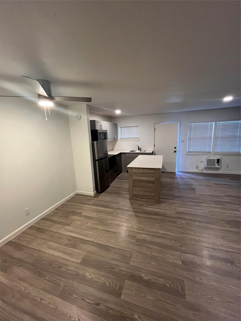 1722 Colquitt St - Photo 3