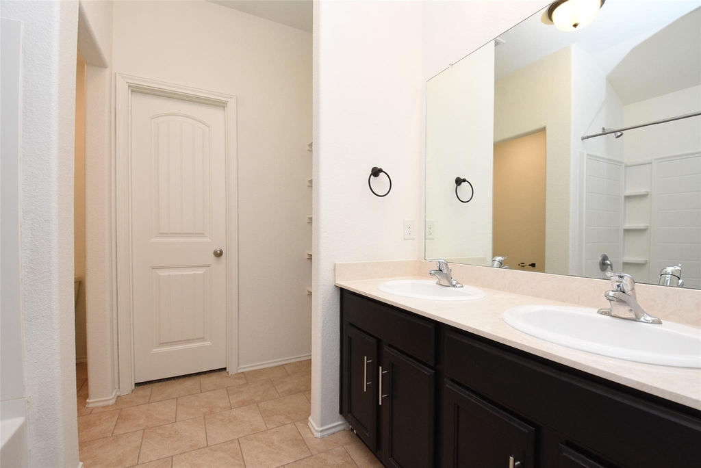 23010 Ari Creek Way - Photo 4