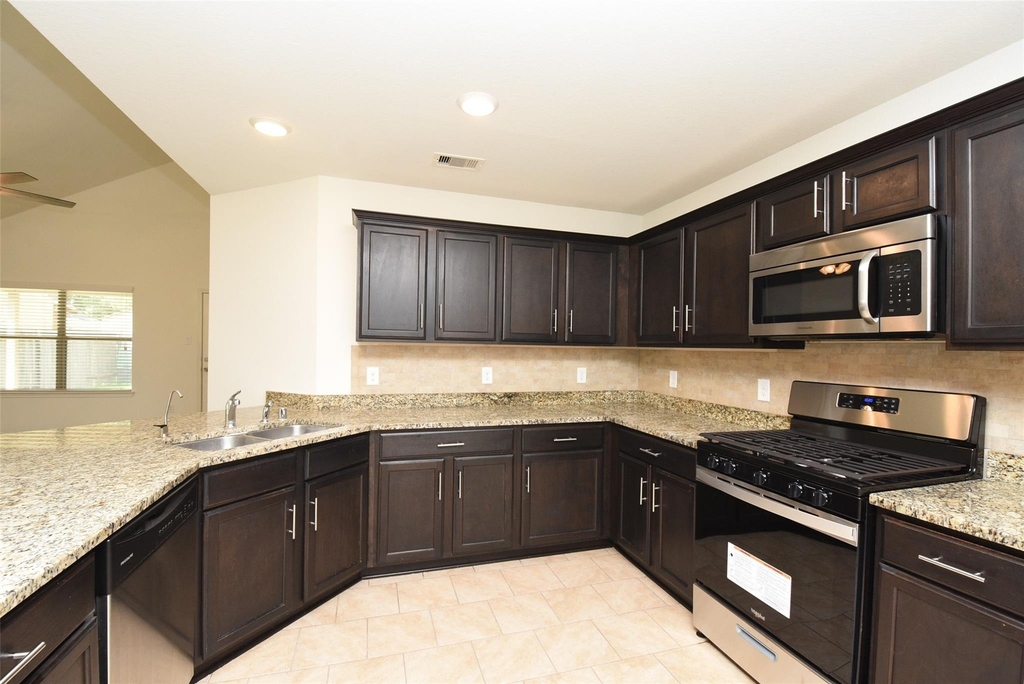 23010 Ari Creek Way - Photo 12